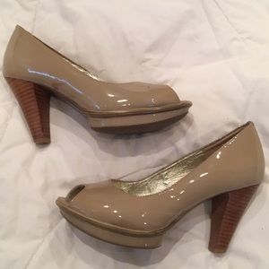 Neutral tan patent peep toe heels